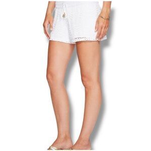 Lilly Pulitzer Claudette Shorts Women’s Size Extra Large XL Scalloped Shell Lace